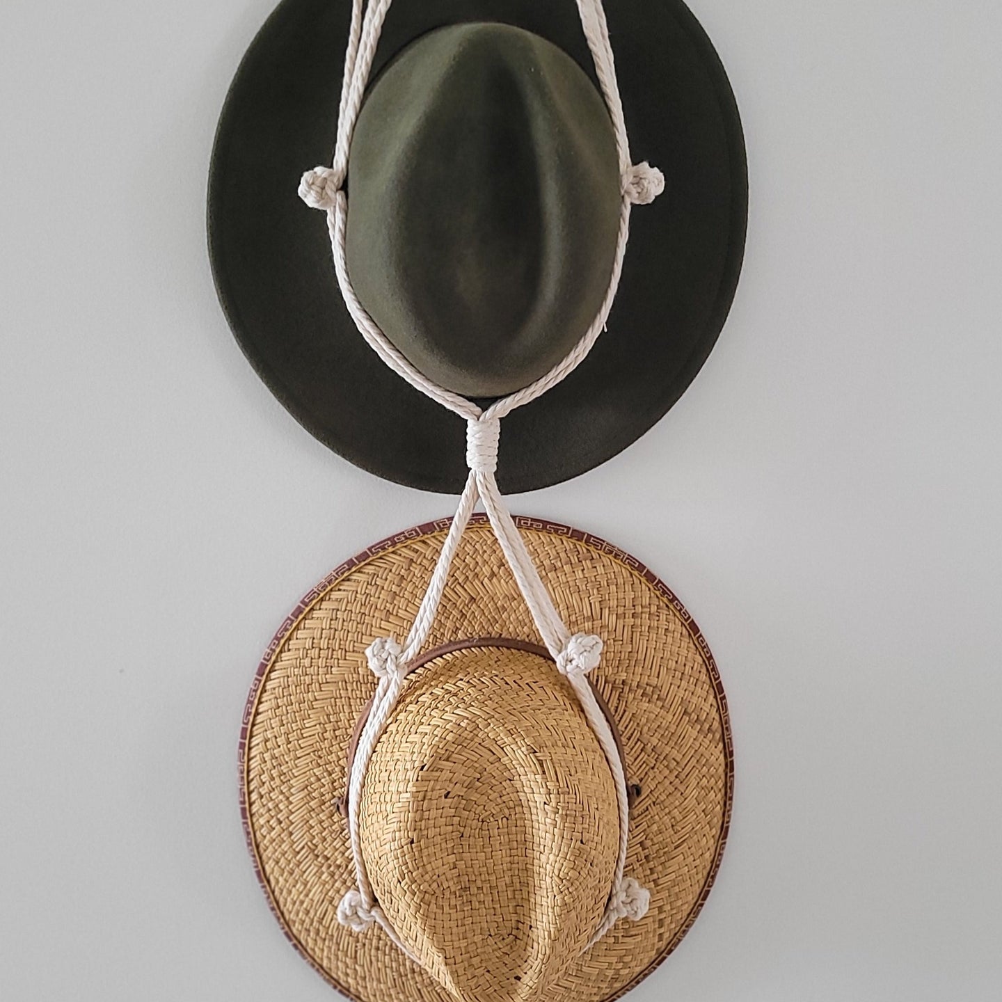 Double Hat Hanger